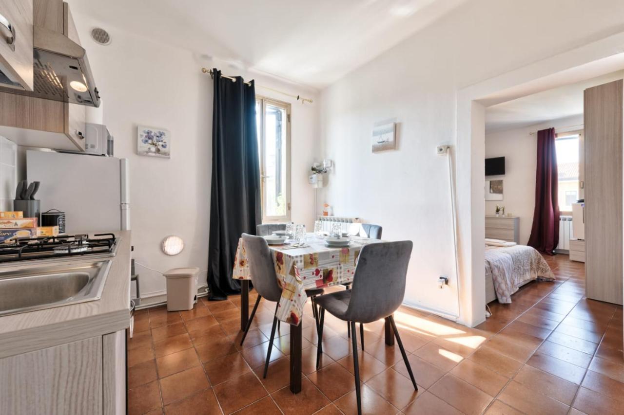 Venice Vacation Apartment Two Bedrooms มาร์เกรา ภายนอก รูปภาพ